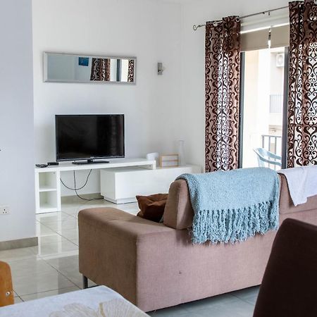 Spacious 3-Bedroom Apartment 30 Seconds From Sea Marsaskala Exterior foto